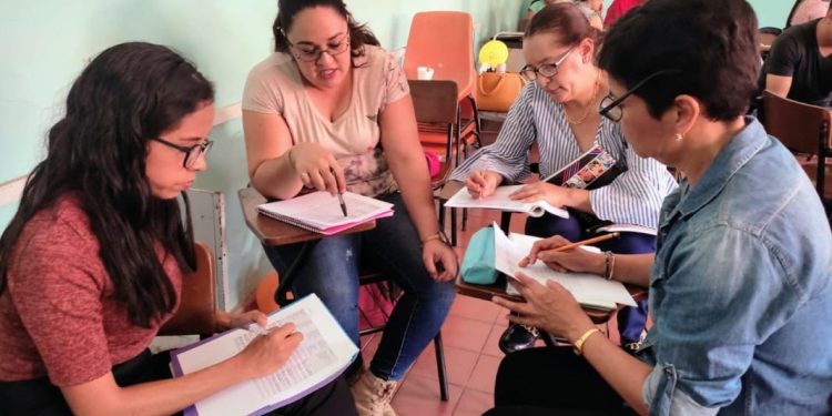 Participan docentes de 109 municipios en taller de la Nueva Escuela Mexicana