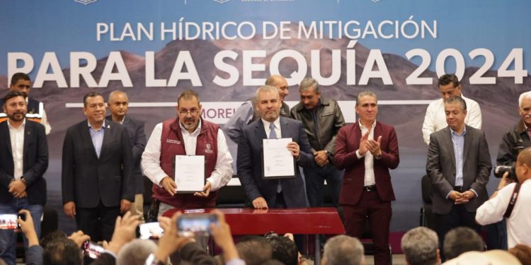 Michoacán enfrenta sequía grave; Bedolla firma decreto por contingencia ambiental