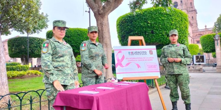 El Ejército Mexicano participa en el Día Internacional de la Lucha contra el Cáncer de Mama.