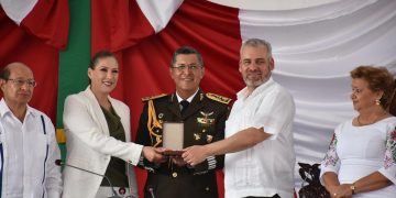 Entrega 75 Legislatura Presea “Constitución de 1814” al Heroico Colegio Militar