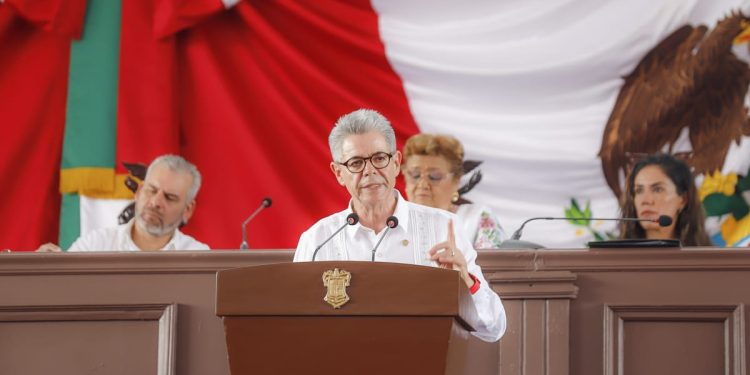 Constitución de Apatzingán, piedra angular del constitucionalismo nacional y latinoamericano: Hernández Peña