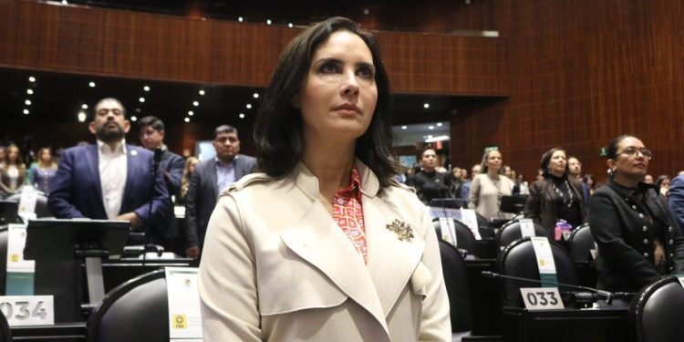 Diputada Macarena Chávez se solidariza con las familias afectadas ante el paso del huracán Otis.