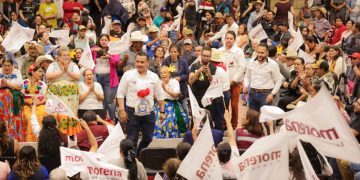 Sheinbaum tendrá un ejército en el Senado y en la Cámara de Diputados: Torres Piña