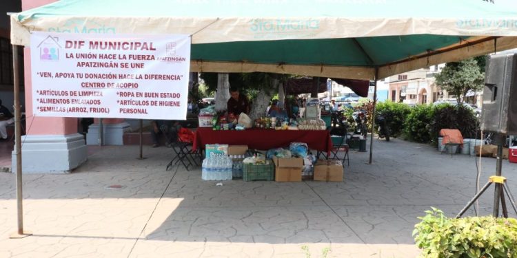 Gobierno de Apatzingán abre el centro de acopio para Acapulco.