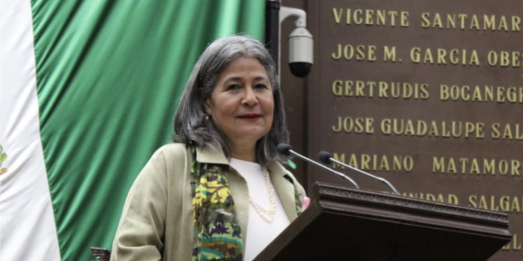 Propone Mayela Salas, sancionar el Fraude Familiar