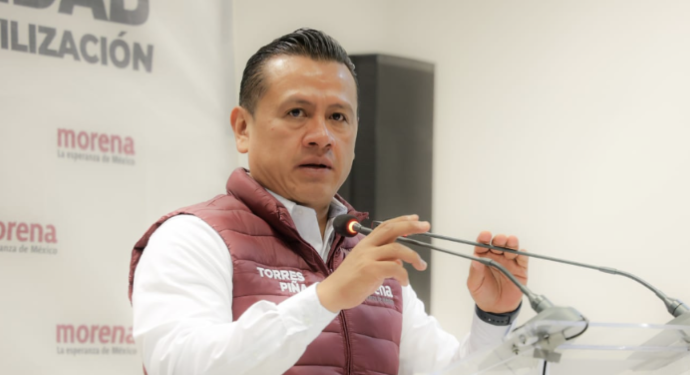 “Menos dinero a la burocracia, más para el pueblo», demanda Torres Piña