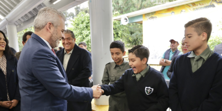 Gobierno de Michoacán convoca a participar en la creación del himno oficial del estado