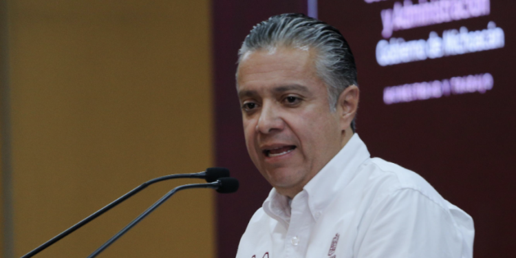 Gobierno de Michoacán, orgulloso de nuestras manos artesanas: Luis Navarro