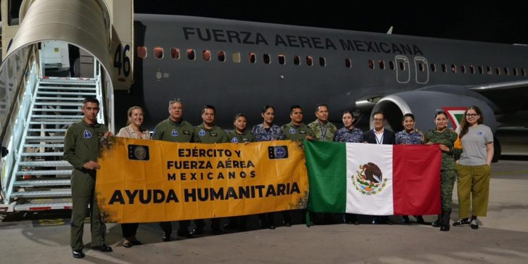 Esta noche aterrizan en territorio nacional, los ocho michoacanos repatriados de Israel: Bedolla