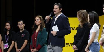 Refrenda Alfonso Martínez apoyo para que niñez y juventud de Morelia pueda lograr sus sueños