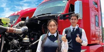 Con matrícula histórica, inversión y equipamiento, Conalep celebra 25 años