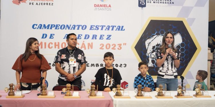 Inicia con Éxito el Campeonato Estatal de Ajedrez impulsado por Daniela De Los Santos