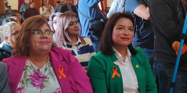 Celebra diputada Erendira Isauro suma del Congreso de Michoacán a iniciativa “Buzón Naranja”