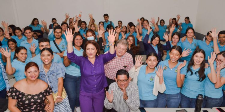 Nos sumamos al decálogo para no criminalizar la protesta social: Fabiola Alanís