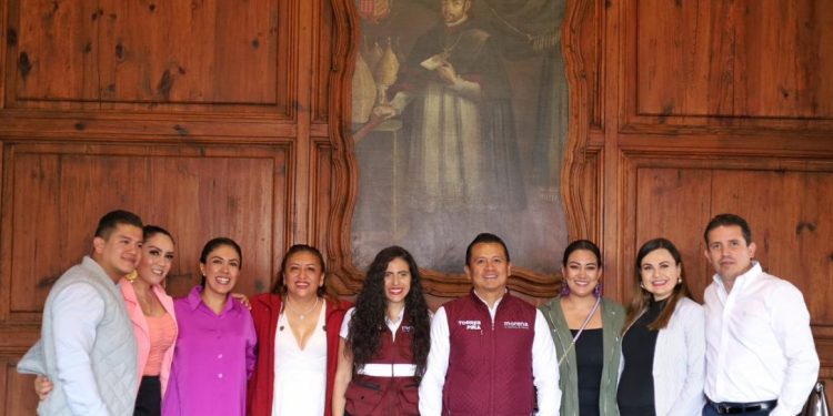 Diputadas y diputados se adhieren a proyecto de Torres Piña por la defensa de la 4T