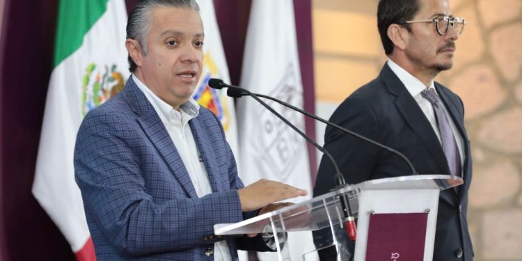 Más de un millón de michoacanos ha pagado refrendo vehicular: Luis Navarro