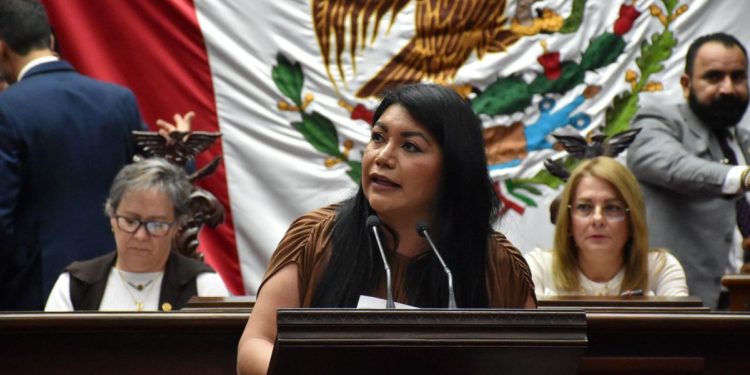 Exhorta 75 Legislatura a que Poderes e instituciones estatales instalen lactarios en sus espacios físicos