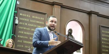 Reyes Galindo continúa con atención a niñas, niños y adolescentes con quemaduras, los incluye en Ley de Asistencia Social