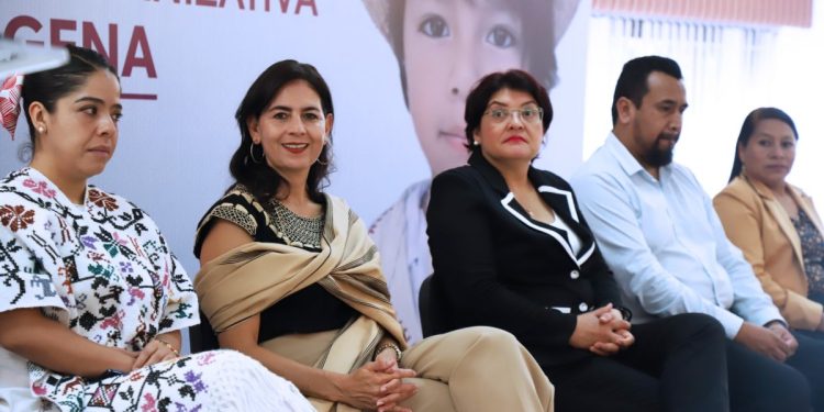 SEE equipa a educación indígena en beneficio de 50 mil niñas y niños