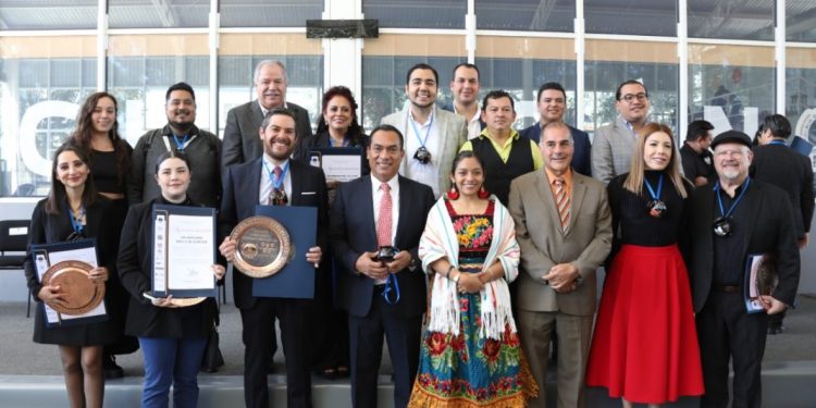 Habilidades direccionales para una atención sensible y humana en beneficio de la ciudadanía; ALS