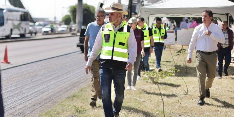 Supervisa Bedolla rehabilitación del libramiento de Morelia