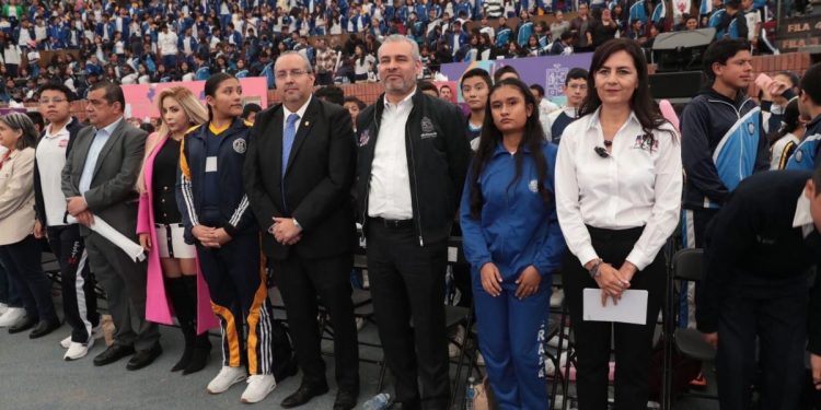 Michoacán con más y mejores apoyos para la educación: Belinda Hurtado