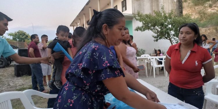 Lleva Segob campaña de regularización del estado civil a Aquila