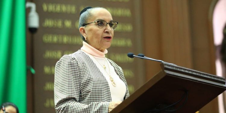 Necesario implementar acciones de fondo para que mujeres vivan una vida libre de violencia: Julieta Gallardo