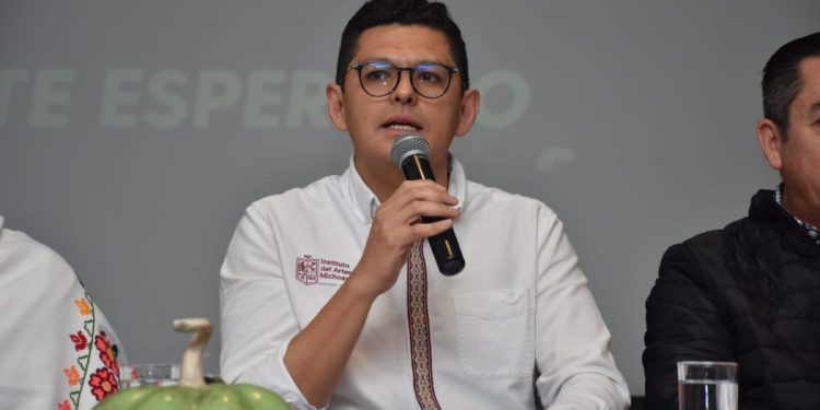 Se preparan 500 artesanos para el Tianguis de Occidente