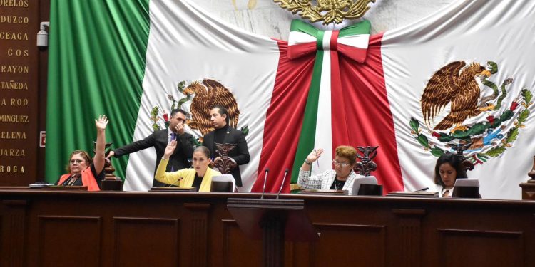 Aprueba Congreso retiro voluntario del magistrado Alejandro González