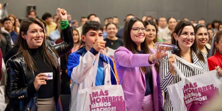 Arranca campaña para sensibilizar a hombres sobre violencia contra las mujeres