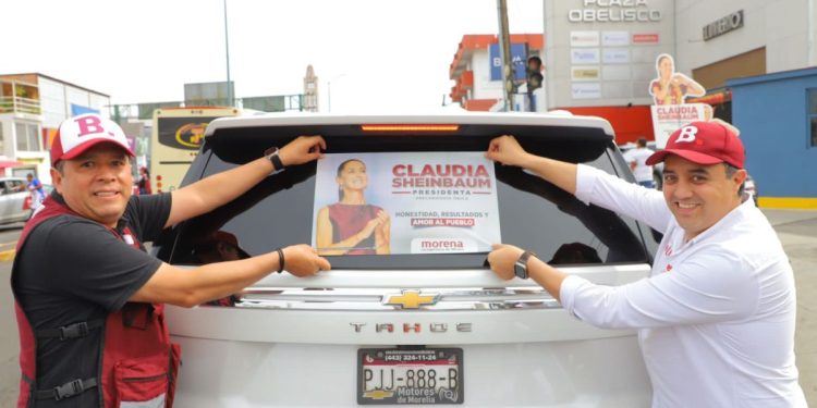 En Morelia, Juan Carlos Barragán participa en brigada de apoyo a Claudia Sheinbaum