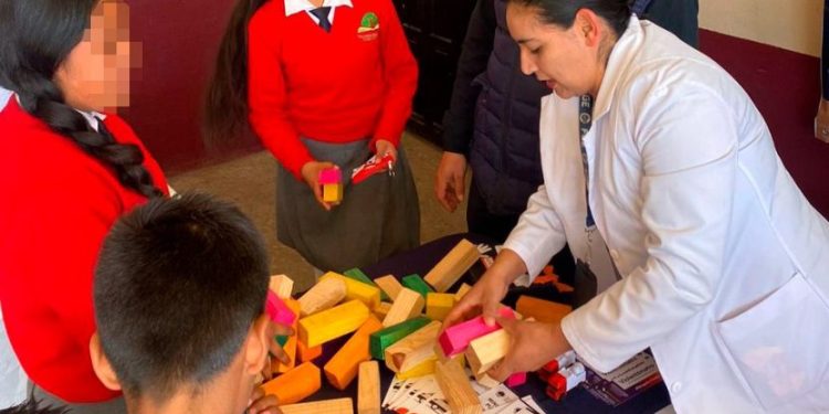 En el marco del 25N, lleva FGE actividades informativas al municipio de Cherán