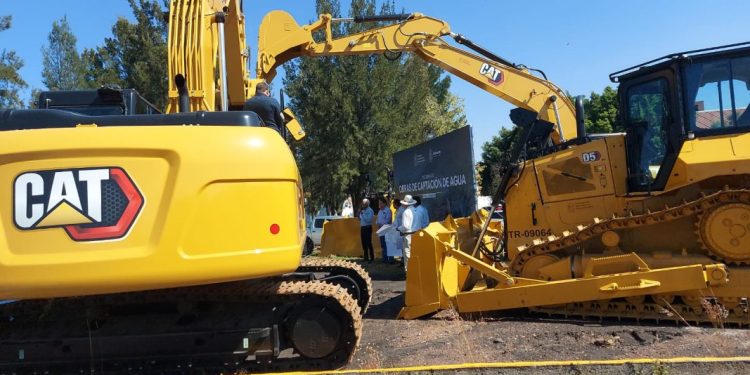 Sader pone en marcha nueva maquinaria para atender sequía