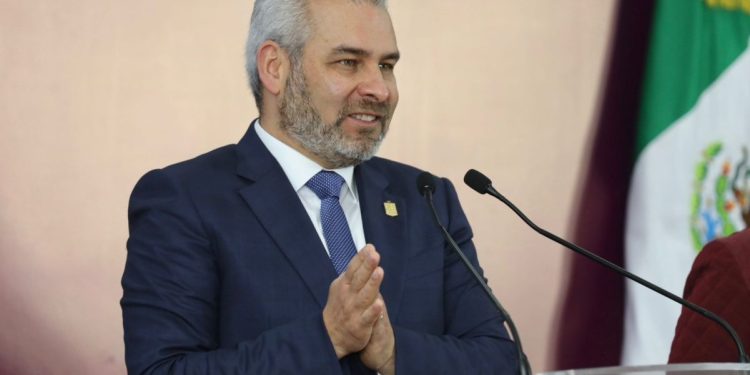 Bedolla apuesta por la formalización laboral con más presupuesto para 2024