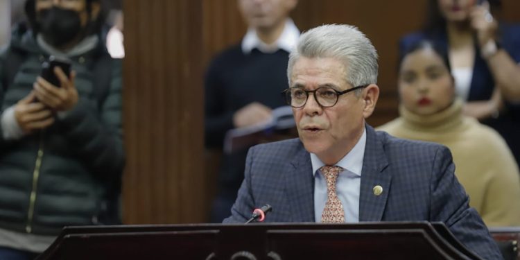 Respeto a la Legalidad y Cumplimiento de Mandato Judicial: Grupo Parlamentario del PRI