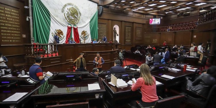 Endurece 75 Legislatura sanciones contra quienes cometan despojo