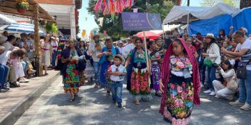 Con desfile artesanal arrancará Tianguis de Occidente en Zamora