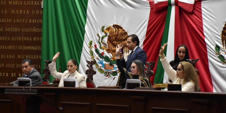 Redoblar esfuerzos contra la violencia hacia las mujeres, el exhorto de la 75 Legislatura al Estado