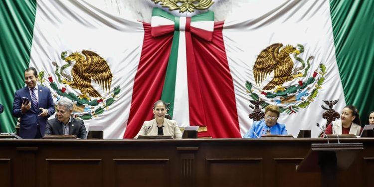 Aprueba 75 Legislatura Leyes de Ingresos 2024 a 40 municipios