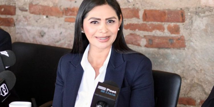 Araceli Saucedo cristaliza acciones para el bienestar y progreso de Salvador Escalante
