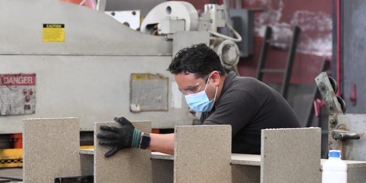 Michoacán sumó más de 13 mil empleos formales con acreditación laboral