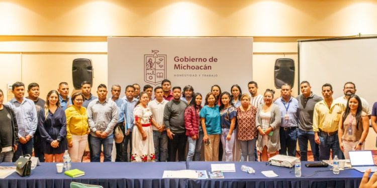 Reciben autogobiernos acompañamiento para formular proyectos de inversión: Cpladem