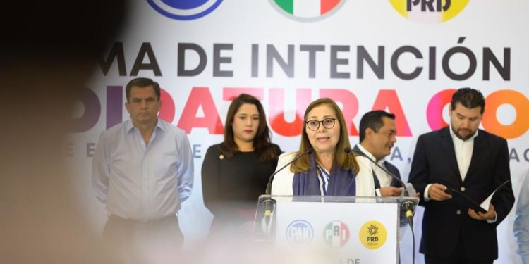 PAN, PRI y PRD firman intención de candidatura común en Michoacán