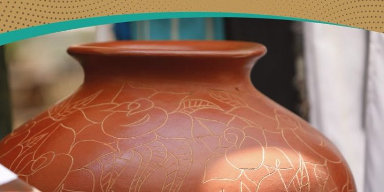 Se alista sector artesanal de Cocucho para su concurso de alfarería y textil