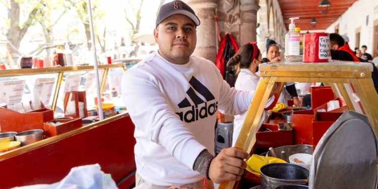 Nieve de pasta de Pátzcuaro, 100 años de tradición