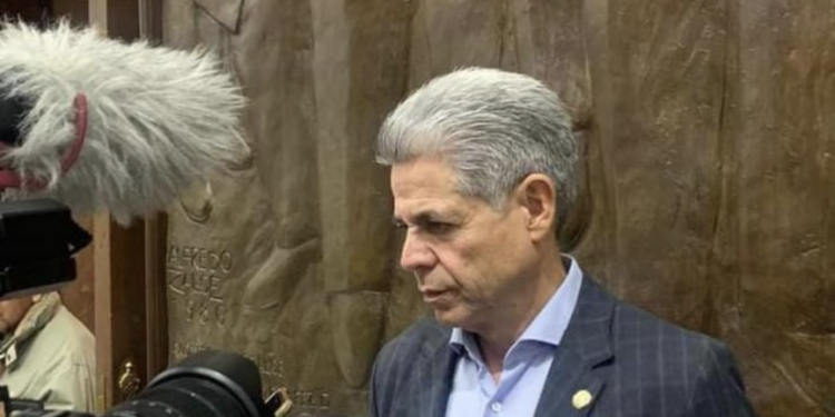 «Gasolinazo, un ataque a los bolsillos de las y los mexicanos y la desilusión de promesas incumplidas por AMLO: Hernández Peña»