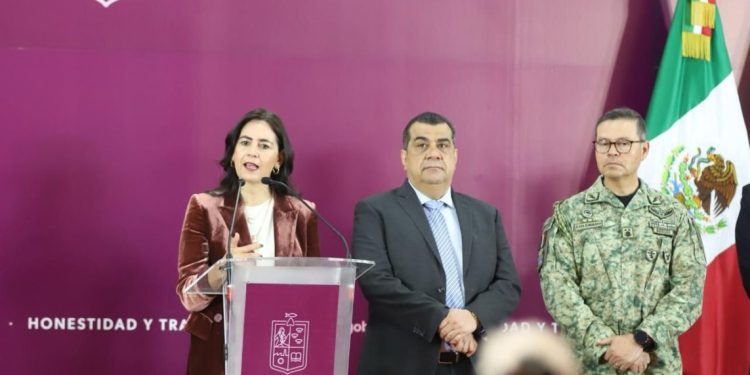 Hasta 30 normalistas presentaron títulos “pirata” para plazas