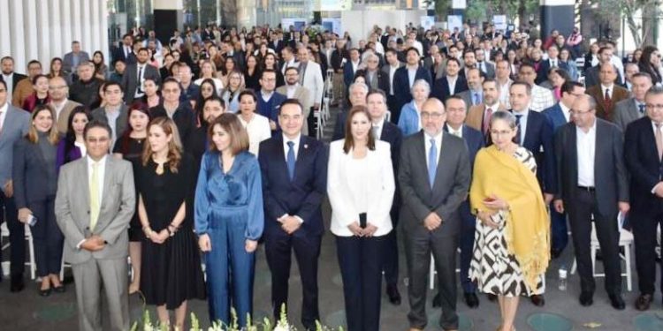 Notarios, piedra angular en la aplicación de la justicia y legalidad: Ivonne Pantoja