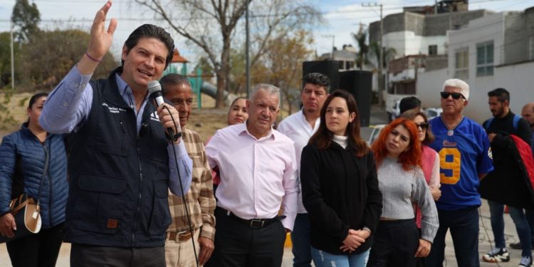 Anuncia Alfonso Martínez reencarpetamiento de 70 vialidades en Morelia